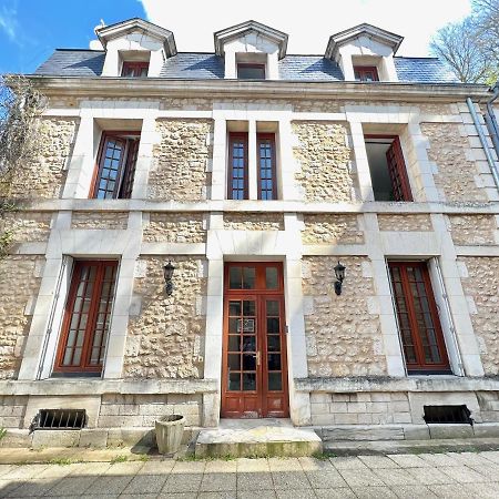 Le Melusine , A 50M De La Gare De Poitiers Apartment Exterior foto